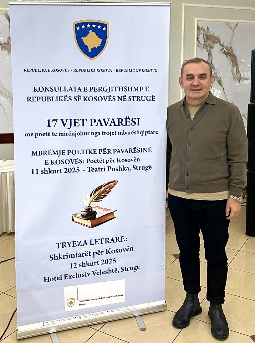 Poeti Lulzim Tafa pjesëmarrës në manifestimin dyditor të 17-vjetorit të Pavarësisë së Republikës së Kosovës që u mbajt në Strugë, organizuar nga Konsullata e Përgjithshme e Republikës së Kosovës